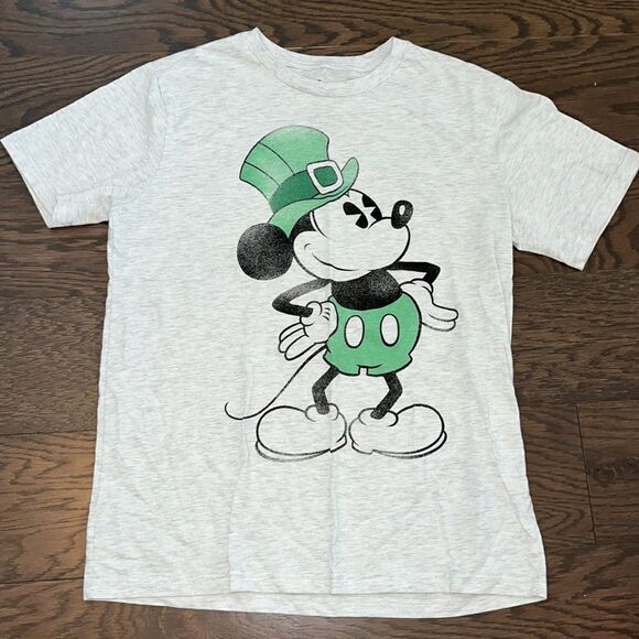 Walt Disney World Orlando Irish Mickey Mouse Leprechaun St Patrick’s Day T shirt - Picture 1 of 3